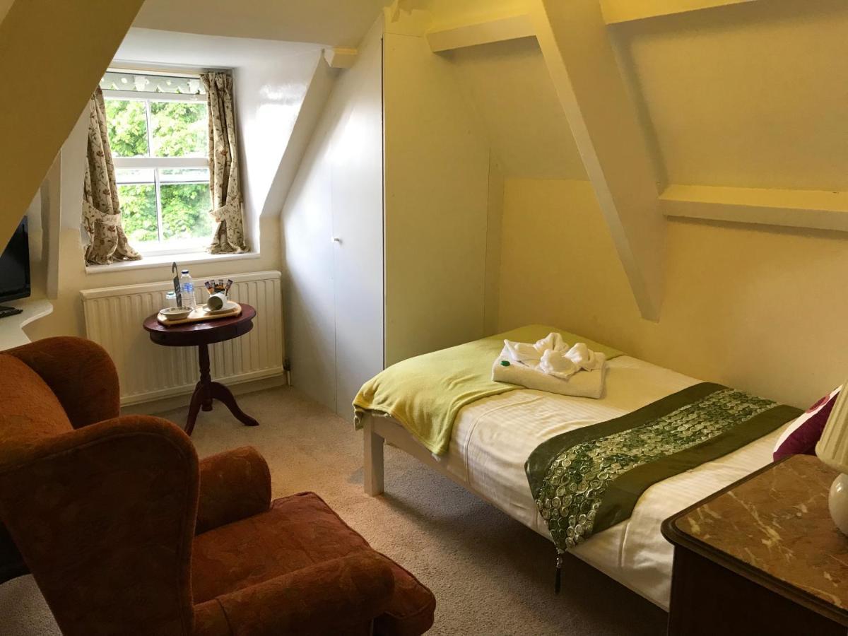 Bed & Breakfast Estoril