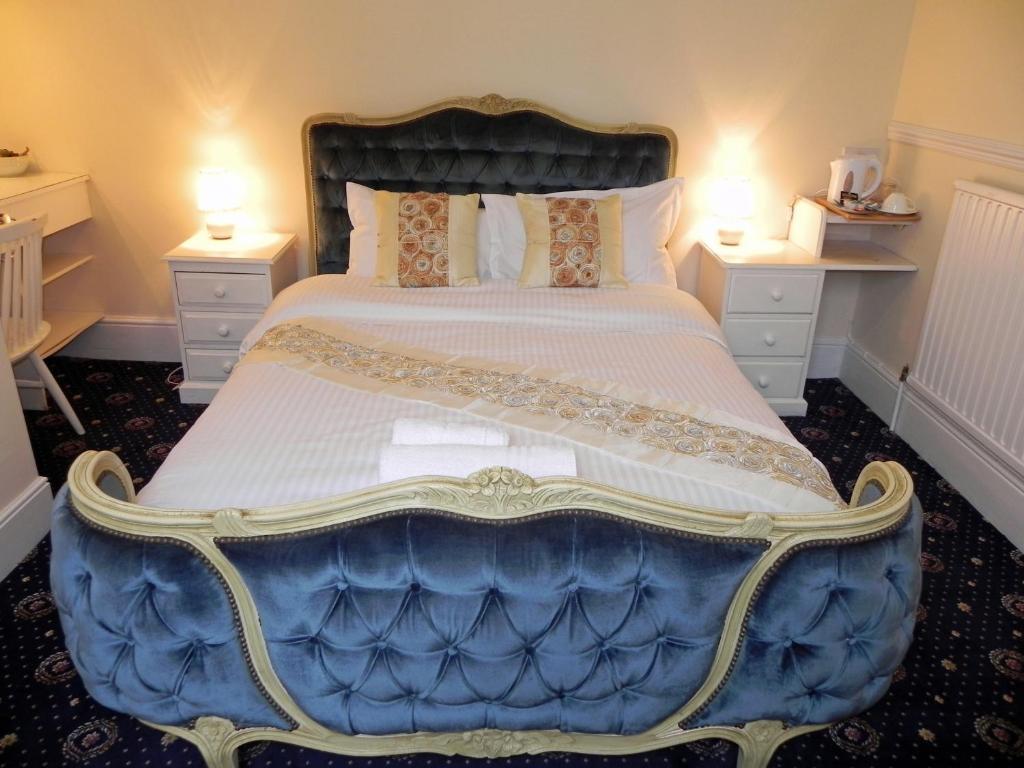 Bed & Breakfast Estoril 4*
