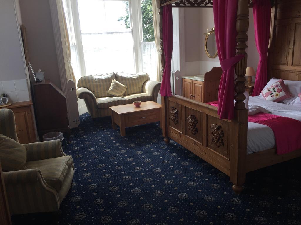 Estoril Bed & Breakfast Penzance