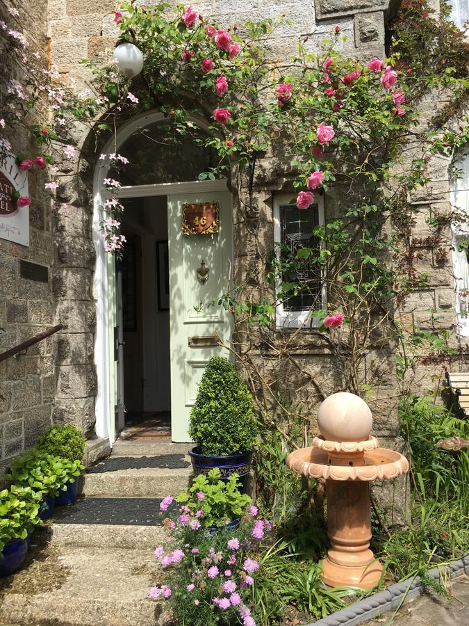 Estoril Bed & Breakfast